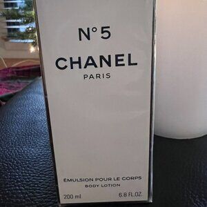 Chanel No 5 Emulsion Pour Le Corps Body Lotion 200 ml/6.8 fl oz NIB